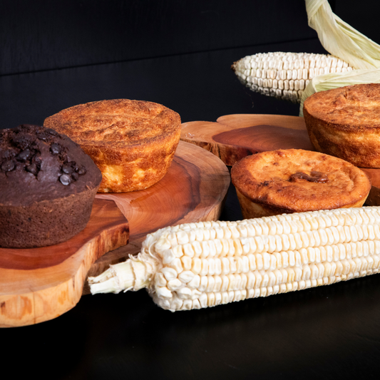 Caja 18 Piezas (Pan de Elote Variedad)